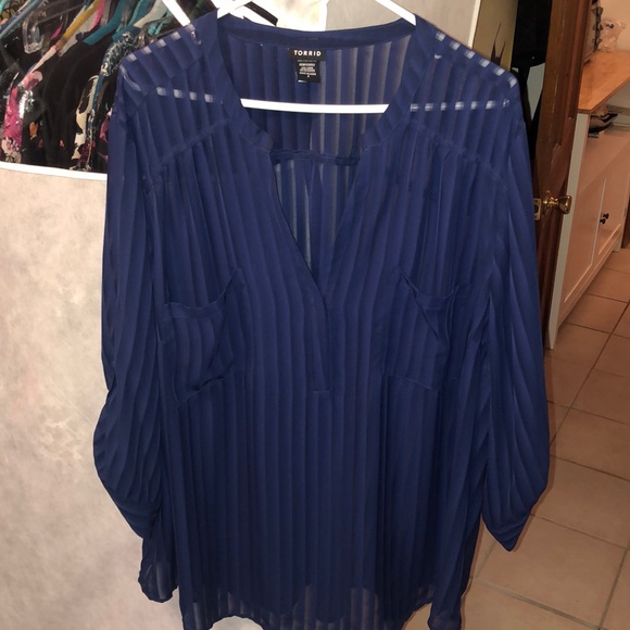 torrid Tops - Torrid size 4 sheer blue tunic